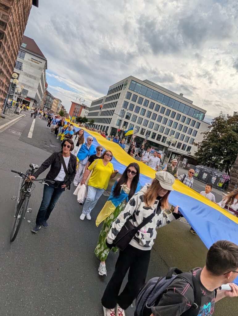 PXL_20260824_161318142-771x1024 35. Unabhängigkeitstag der Ukraine in Nürnberg – gemeinsam für Freiheit, Frieden und die Ukraine